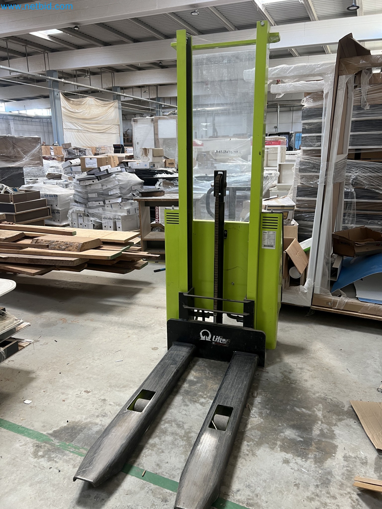 Insolvency liquidation – woodworking machinery for furniture manufacturing in Spain-1