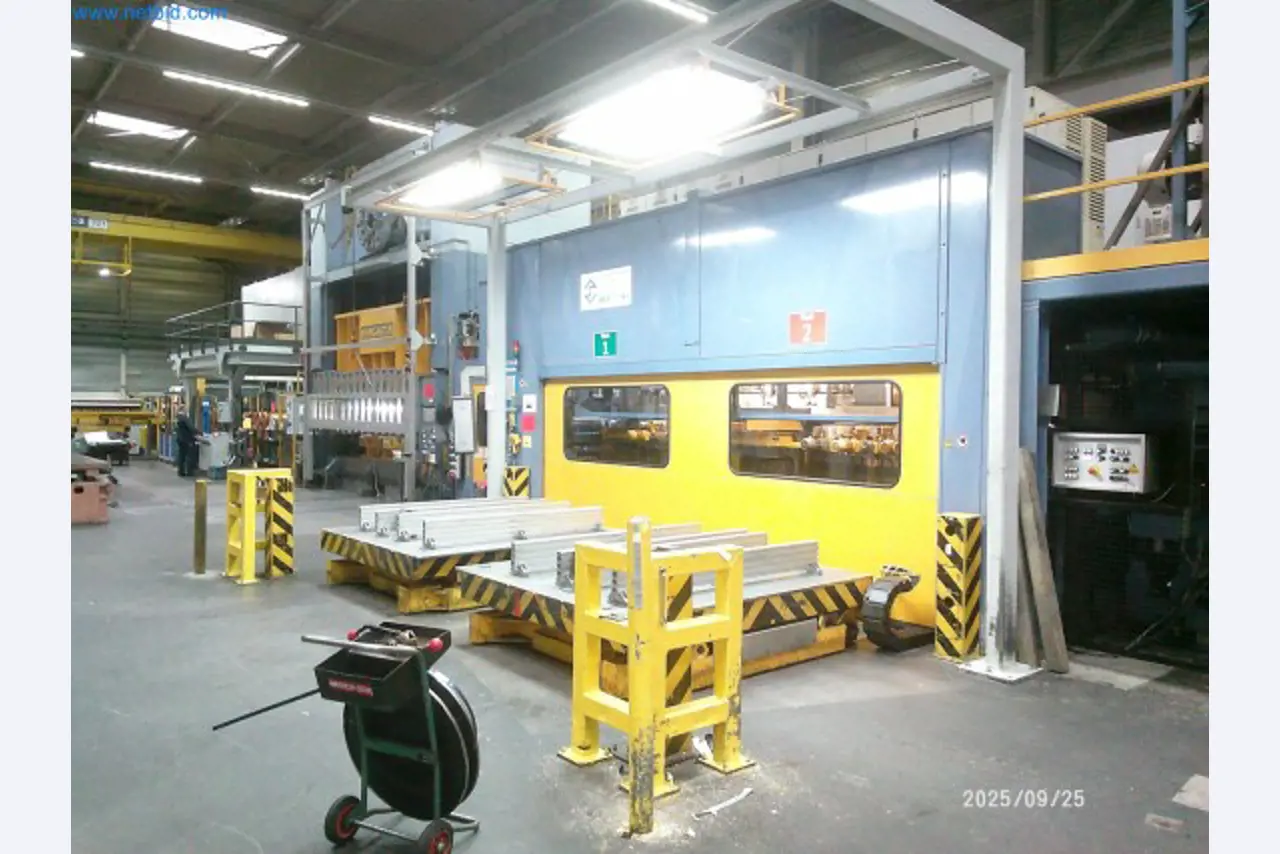 Stroje a systémy z oblasti dodávek pro automobilový průmysl-3