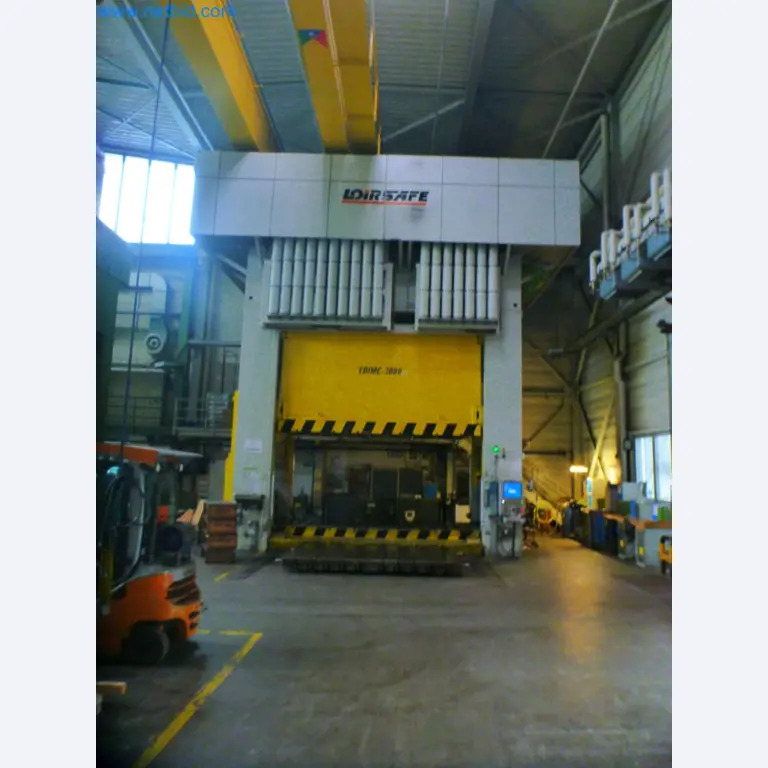 Stroje a systémy z oblasti dodávek pro automobilový průmysl-1