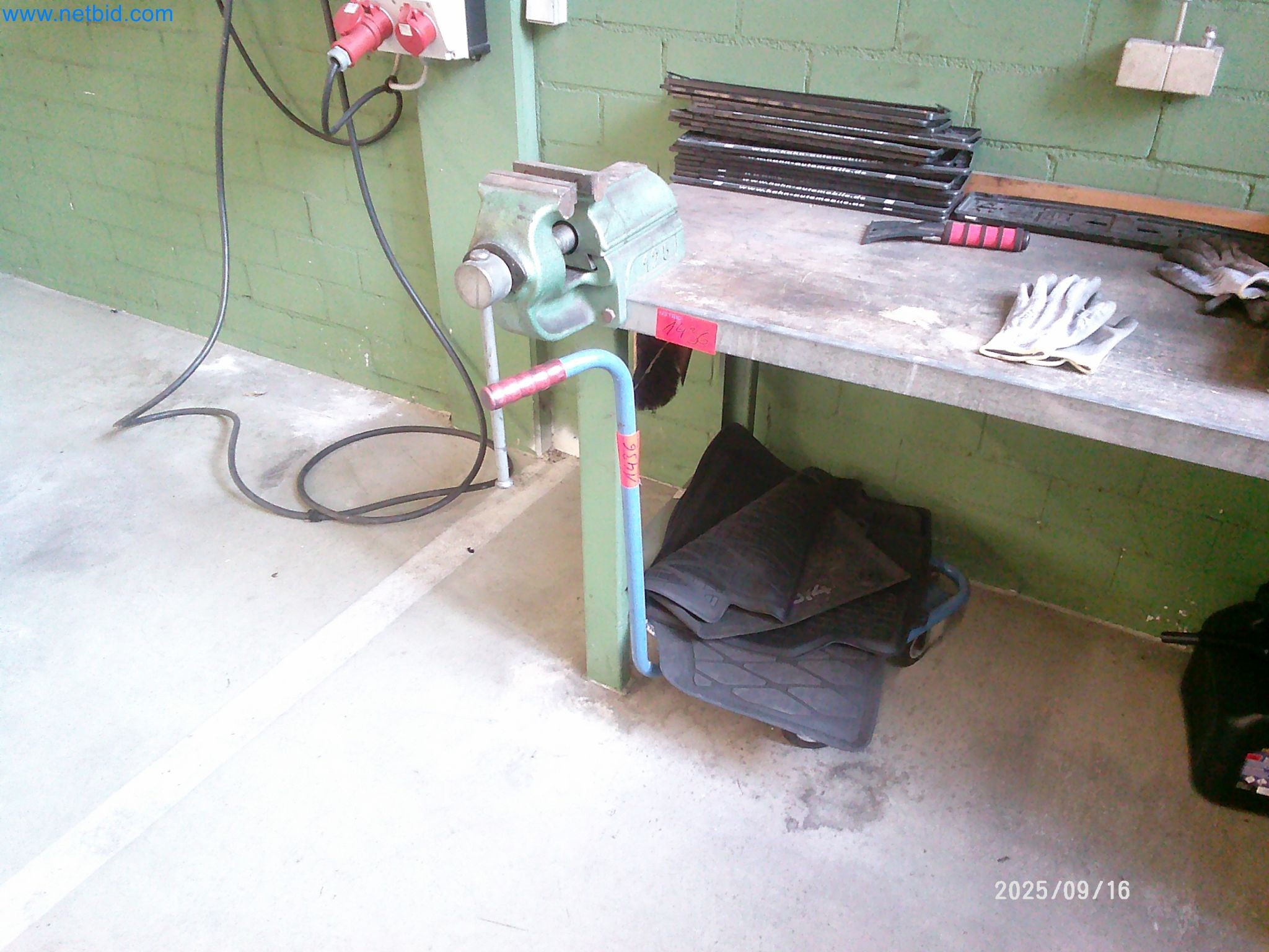 Machines and systems from the automotive supply industry-6