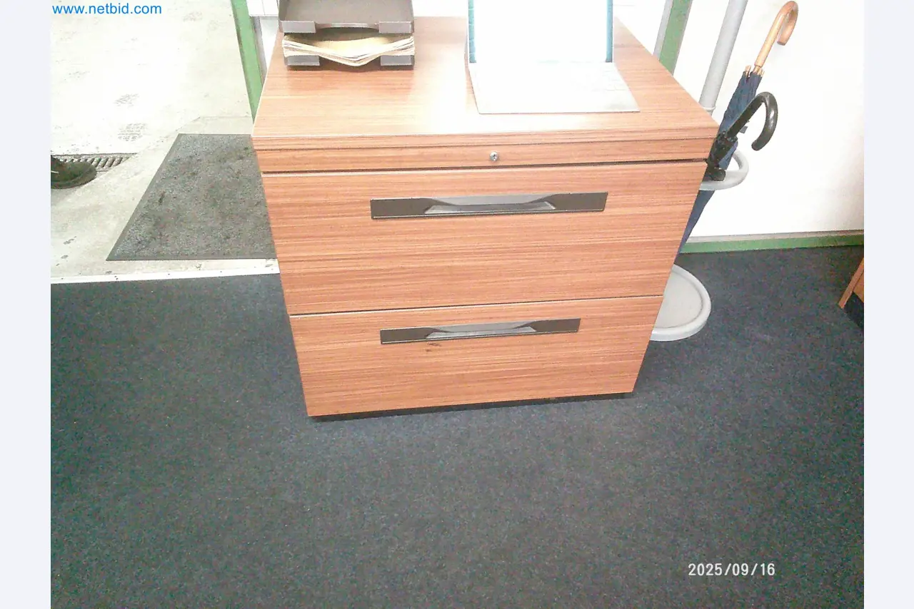 Machines and systems from the automotive supply industry-4