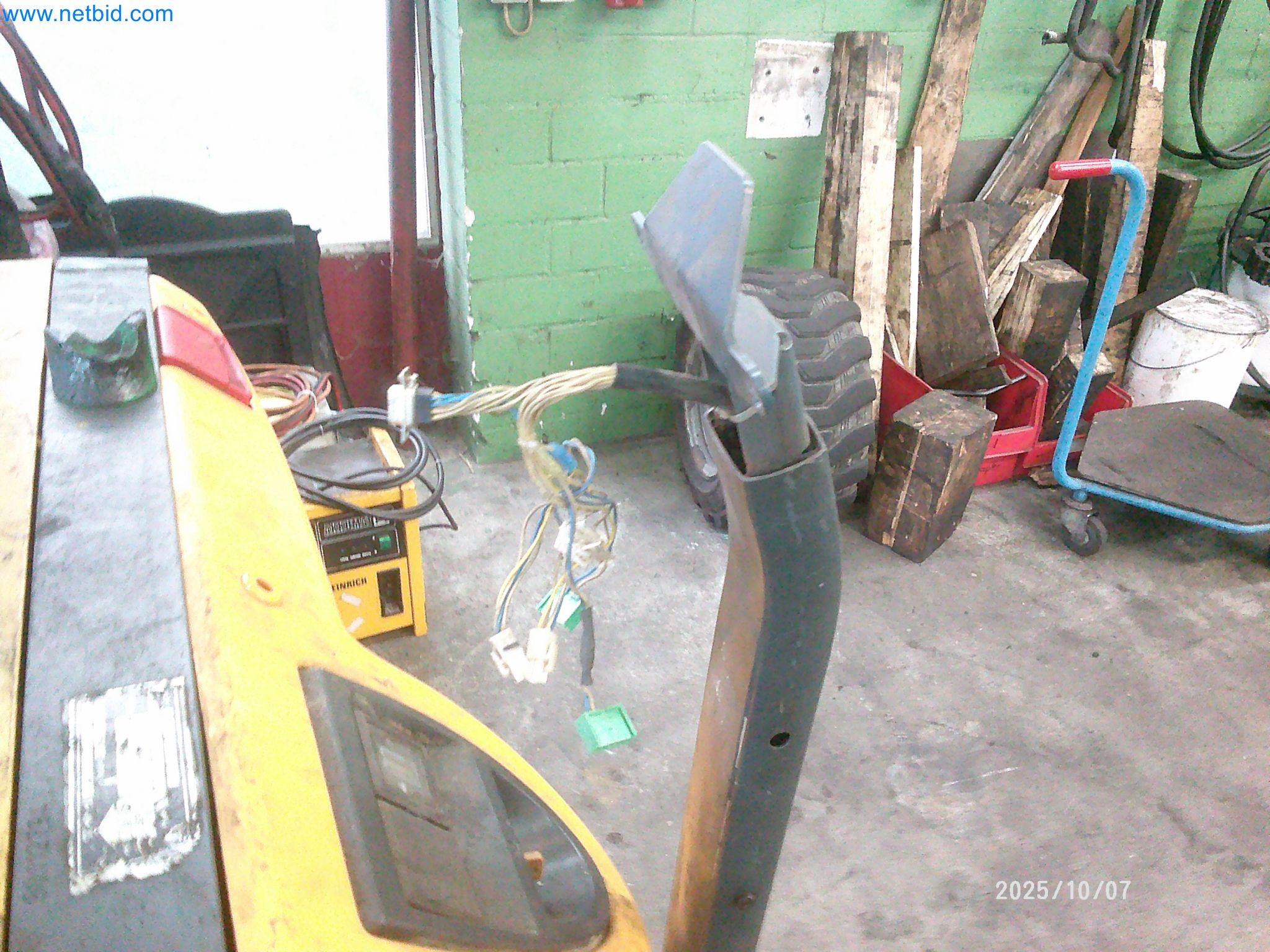 Machines and systems from the automotive supply industry-3