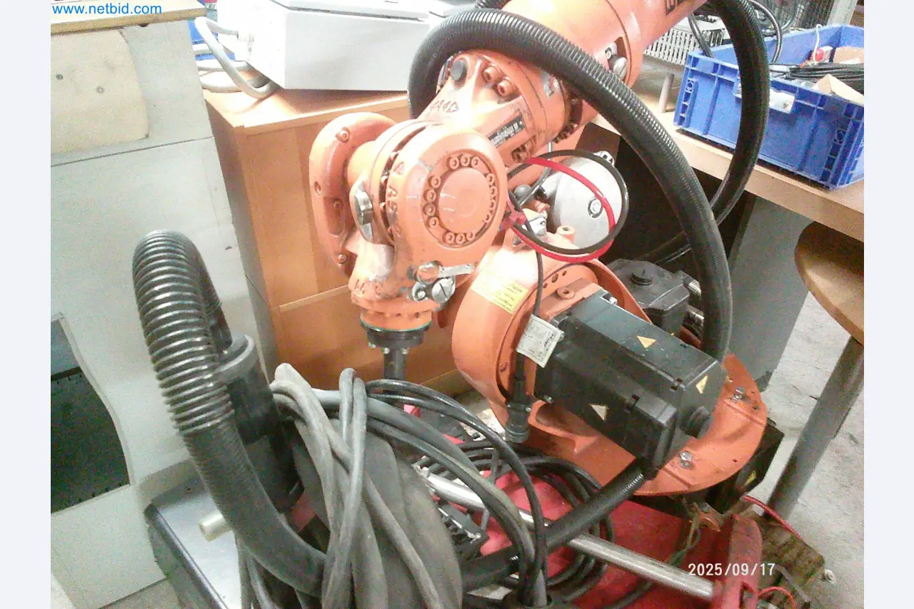 Machines and systems from the automotive supply industry-2