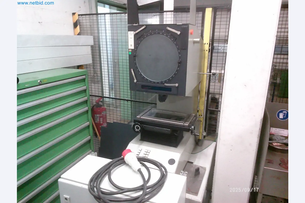 Machines and systems from the automotive supply industry-9