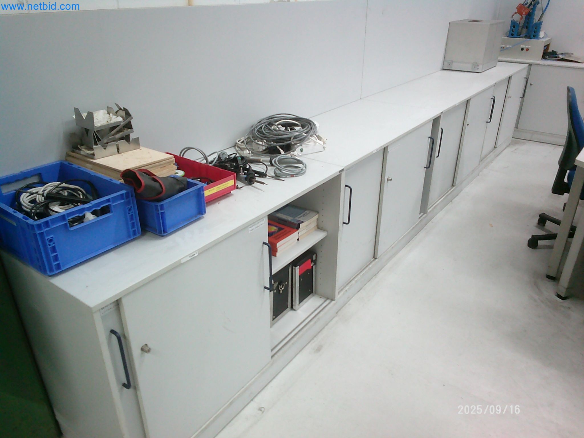 Machines and systems from the automotive supply industry-7