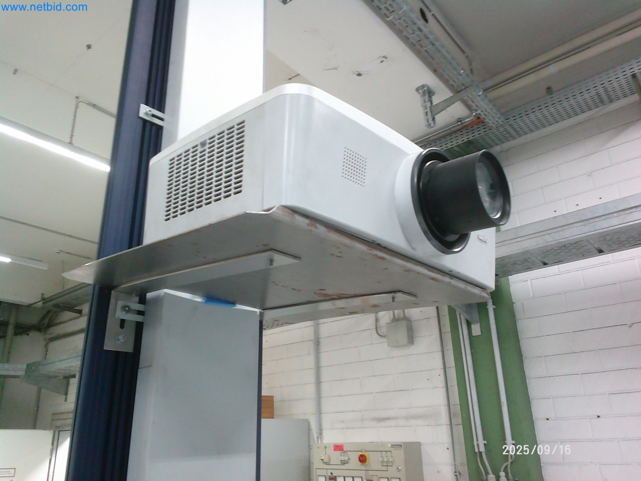 Machines and systems from the automotive supply industry-6