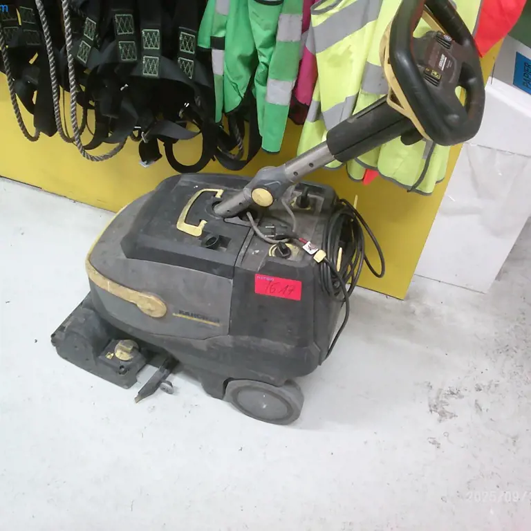 Scrubber dryer Kärcher BR35/12C