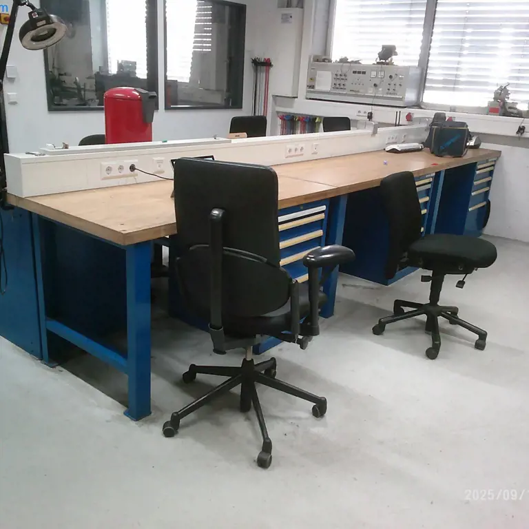 6 Workbenches