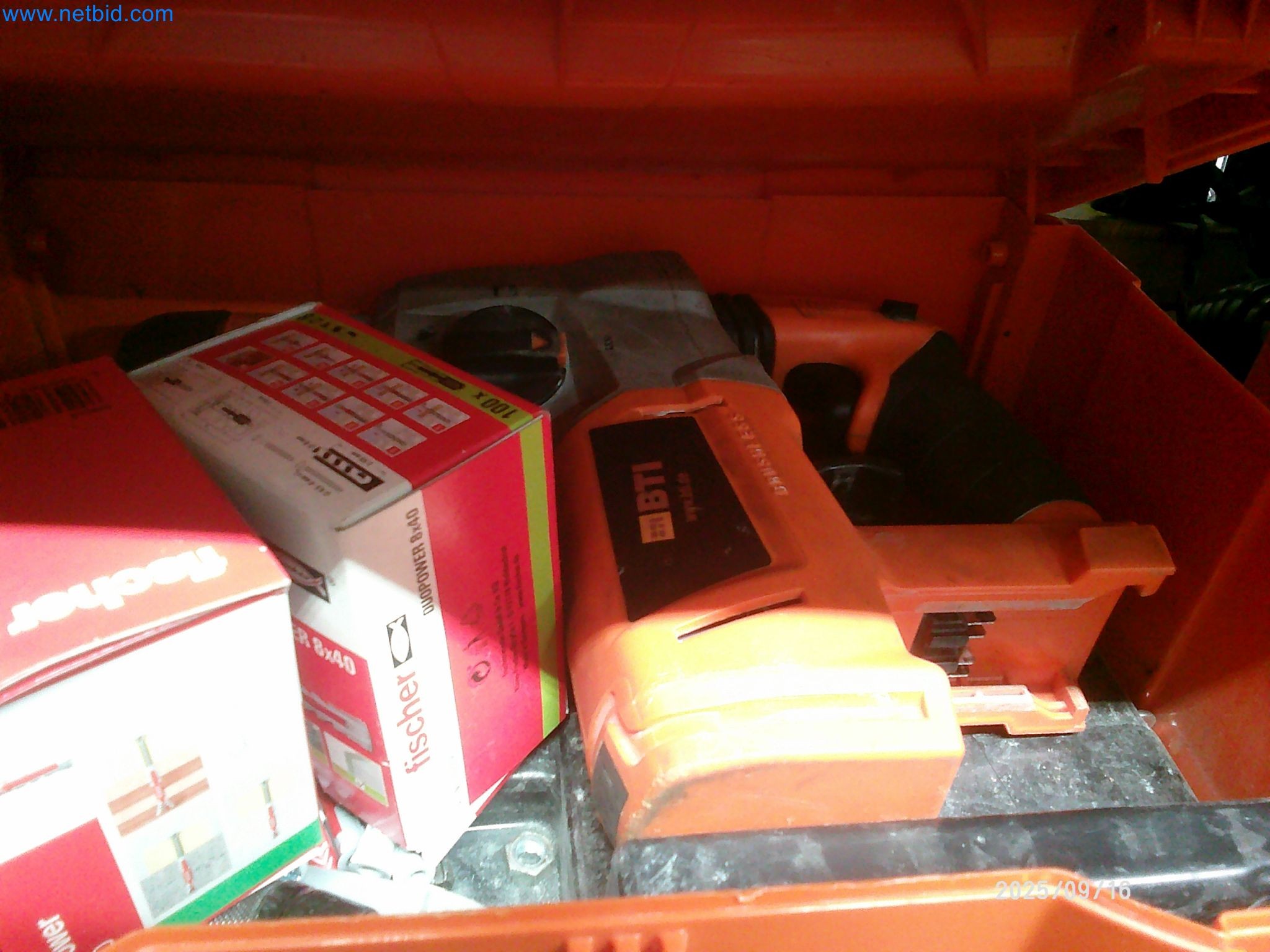 Machines and systems from the automotive supply industry-4