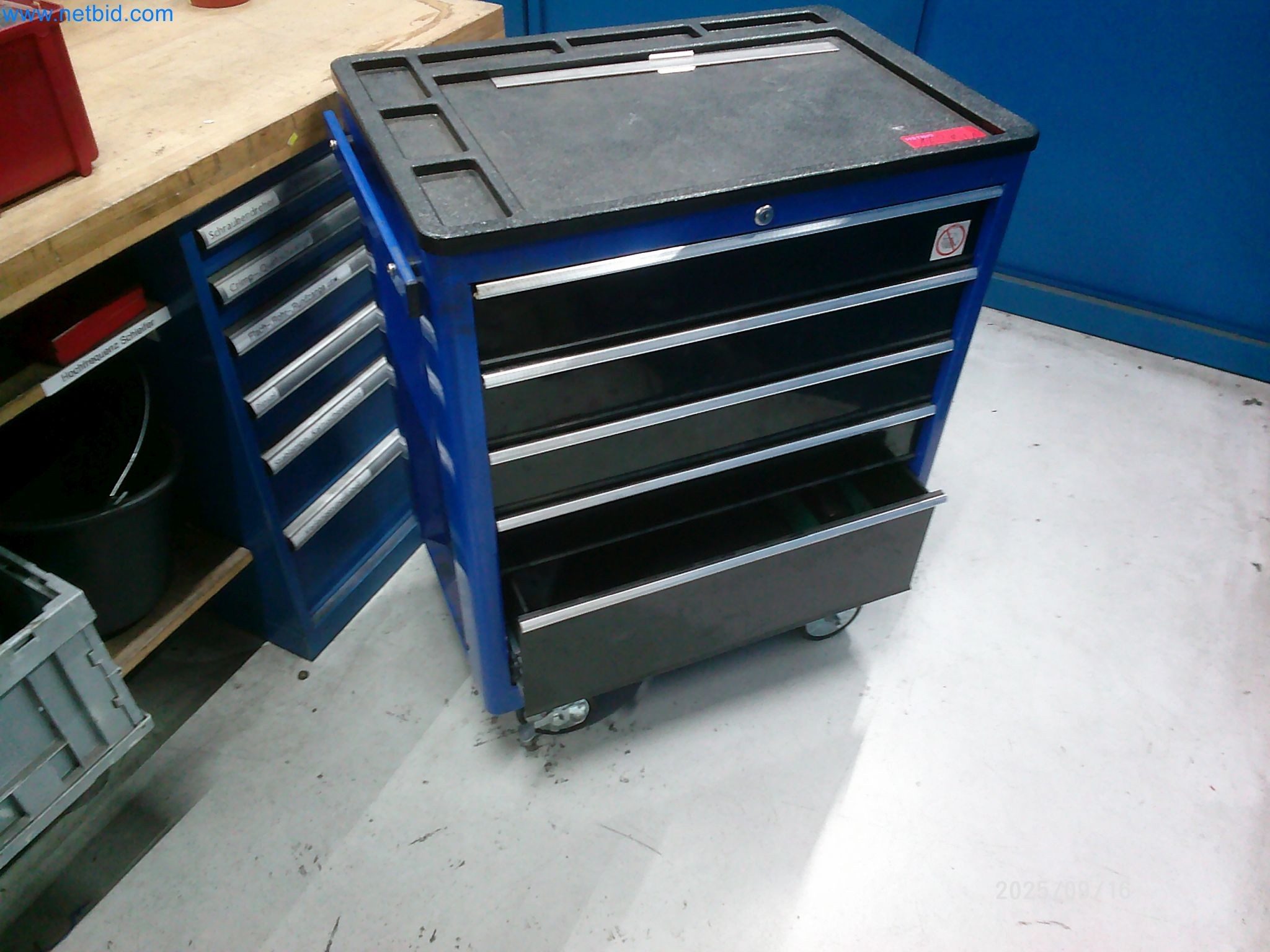 Machines and systems from the automotive supply industry-1