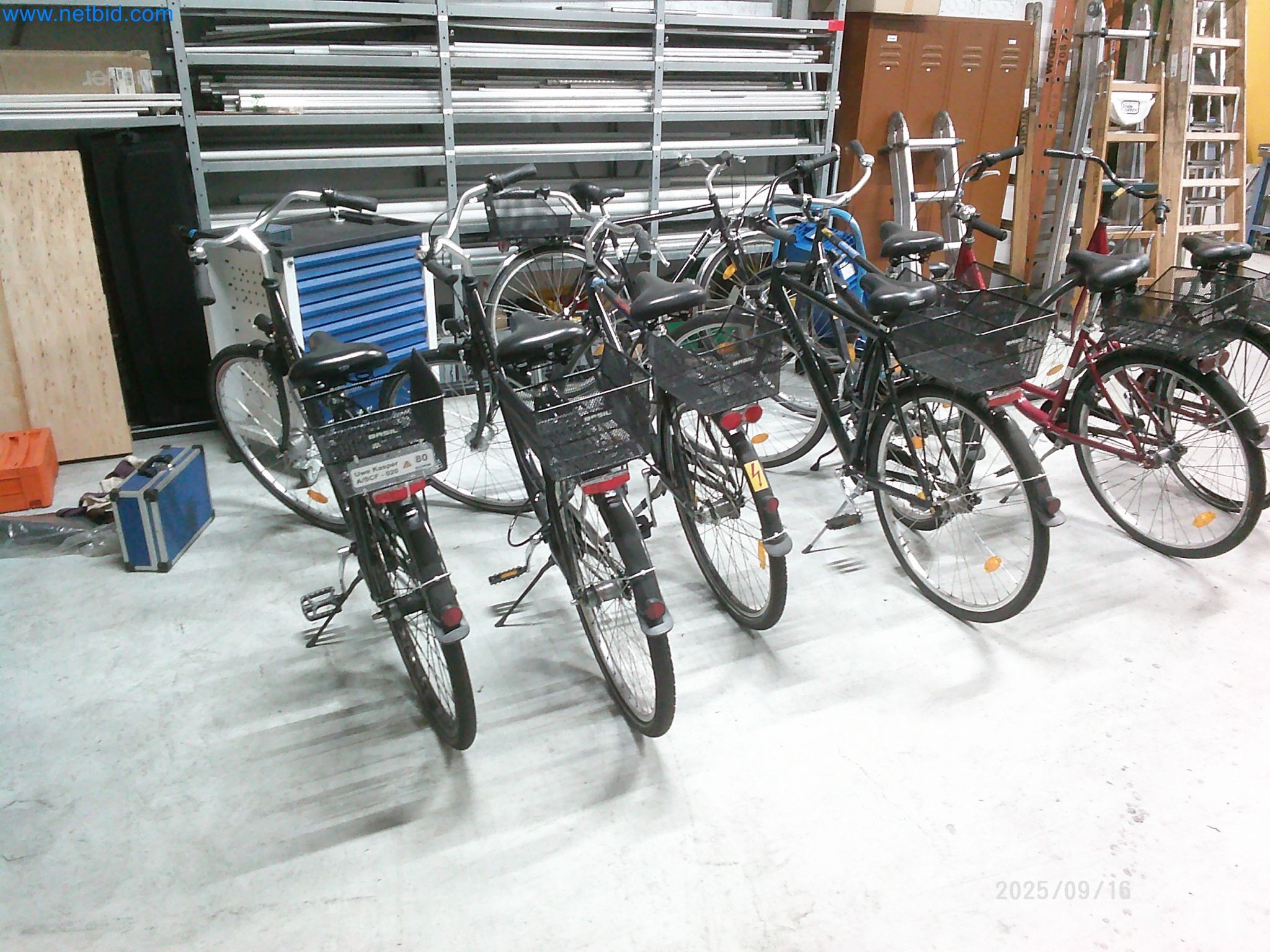 Machines and systems from the automotive supply industry-3