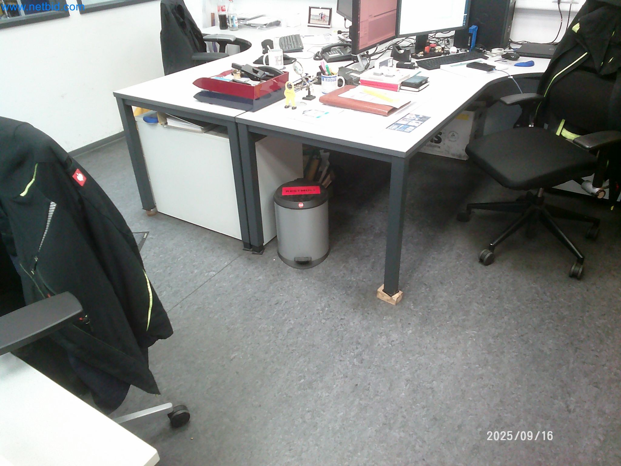 Machines and systems from the automotive supply industry-4