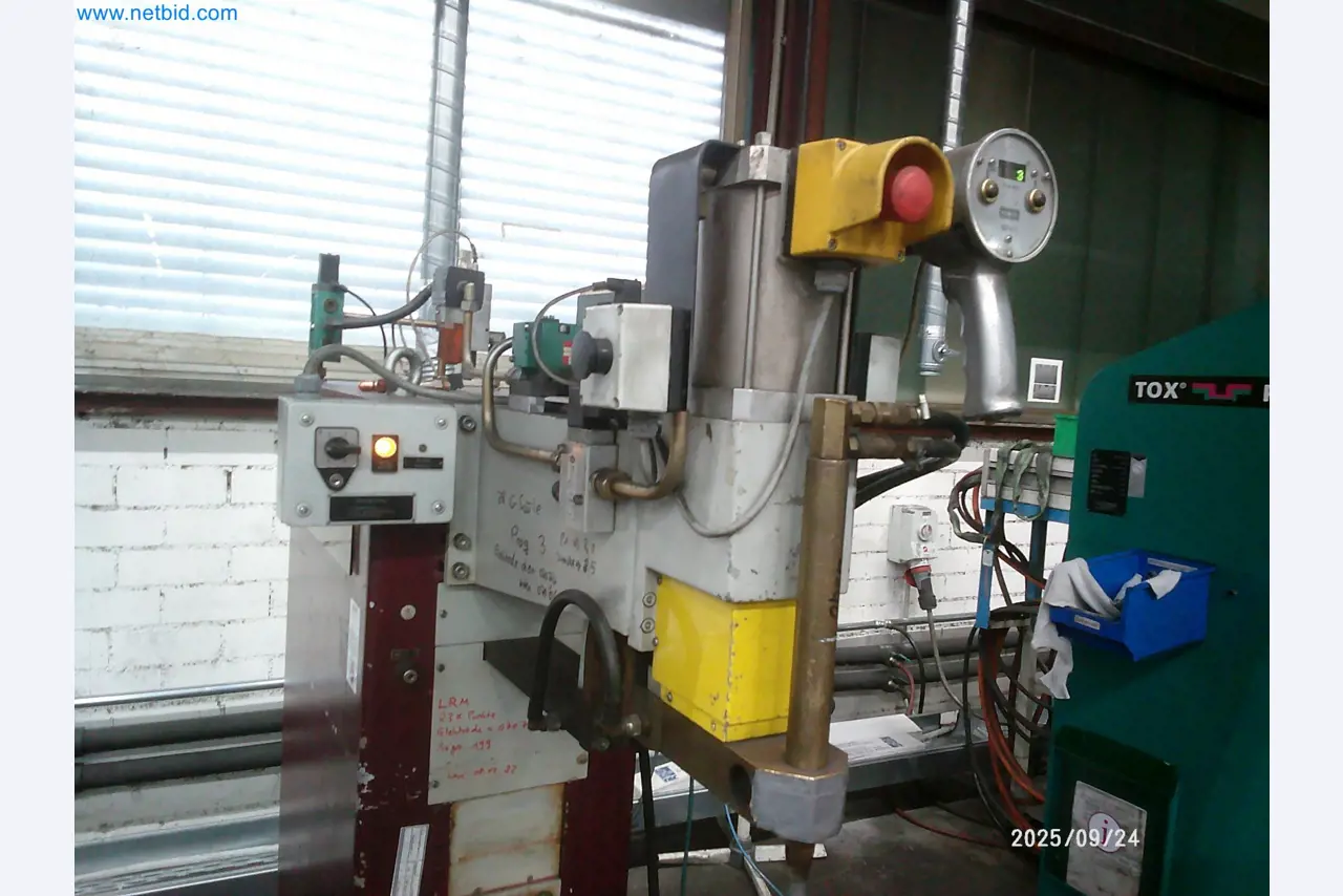 Machines and systems from the automotive supply industry-3