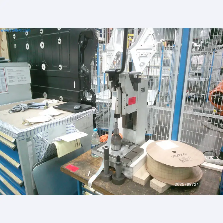 Machines and systems from the automotive supply industry-3