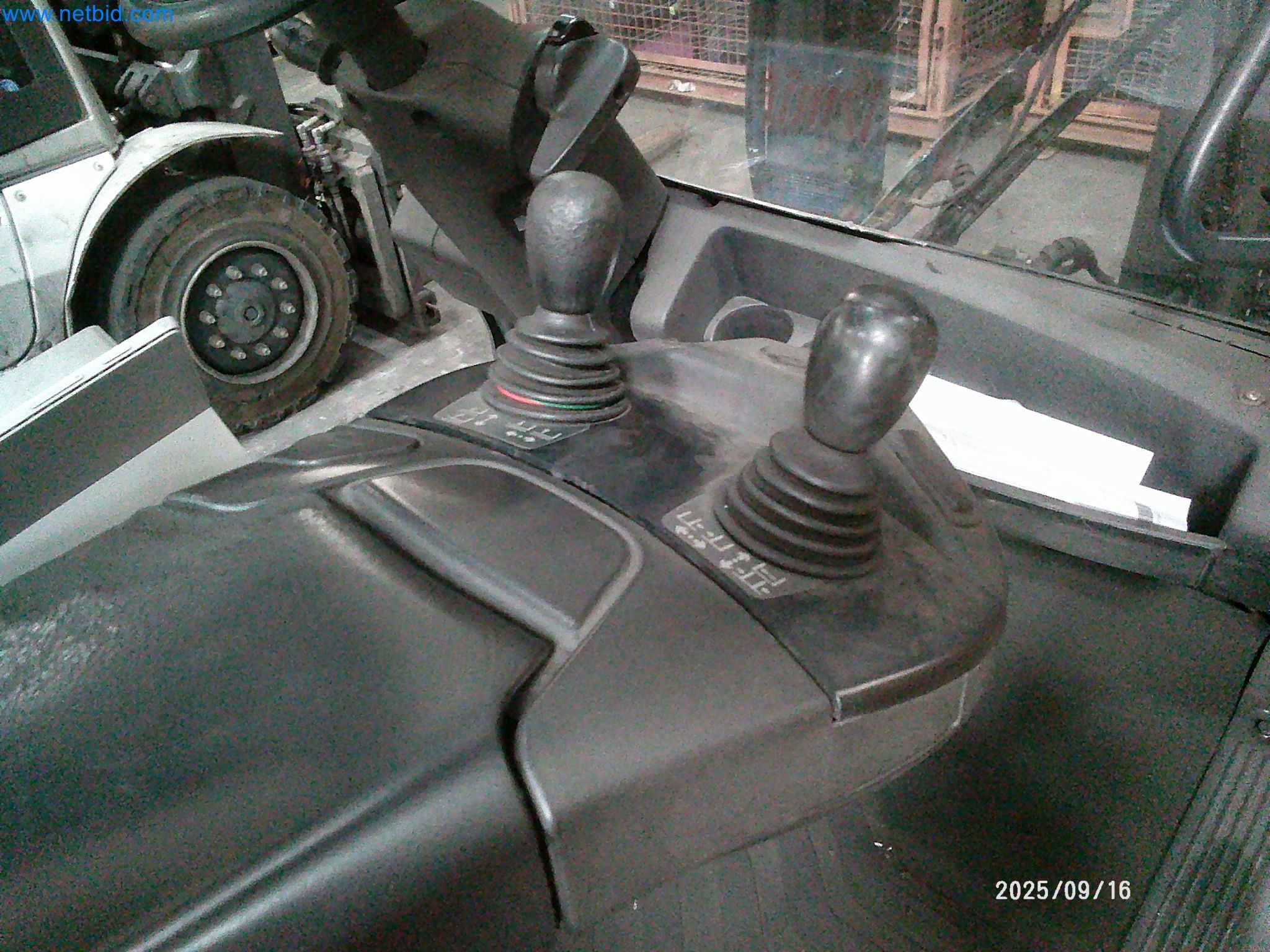 Machines and systems from the automotive supply industry-4