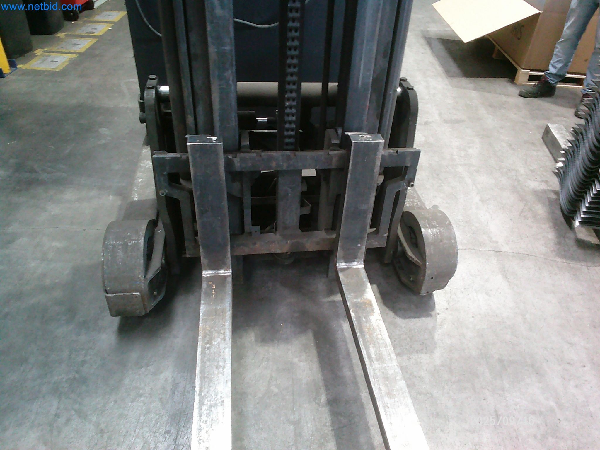 Machines and systems from the automotive supply industry-2