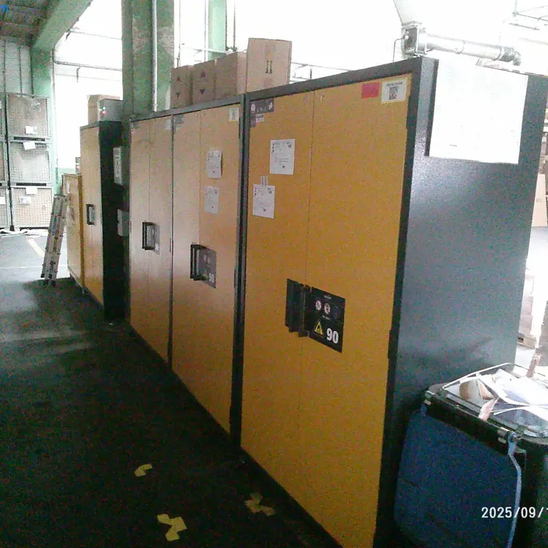 6 Hazardous goods cabinets Asecos