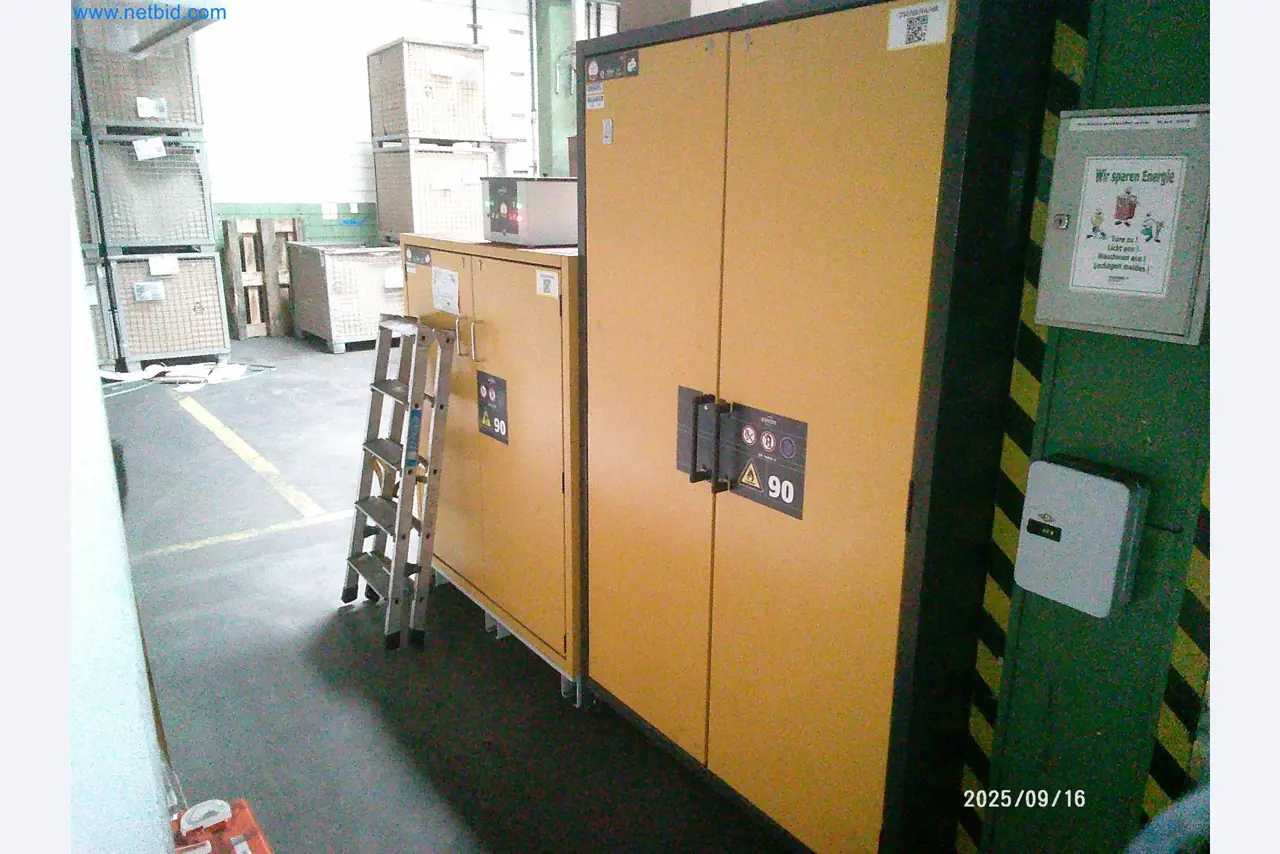 Maszyny i systemy z branży motoryzacyjnej-3