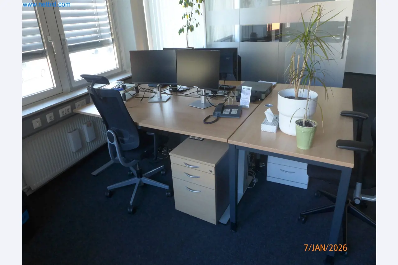 Machines and systems from the automotive supply industry-14