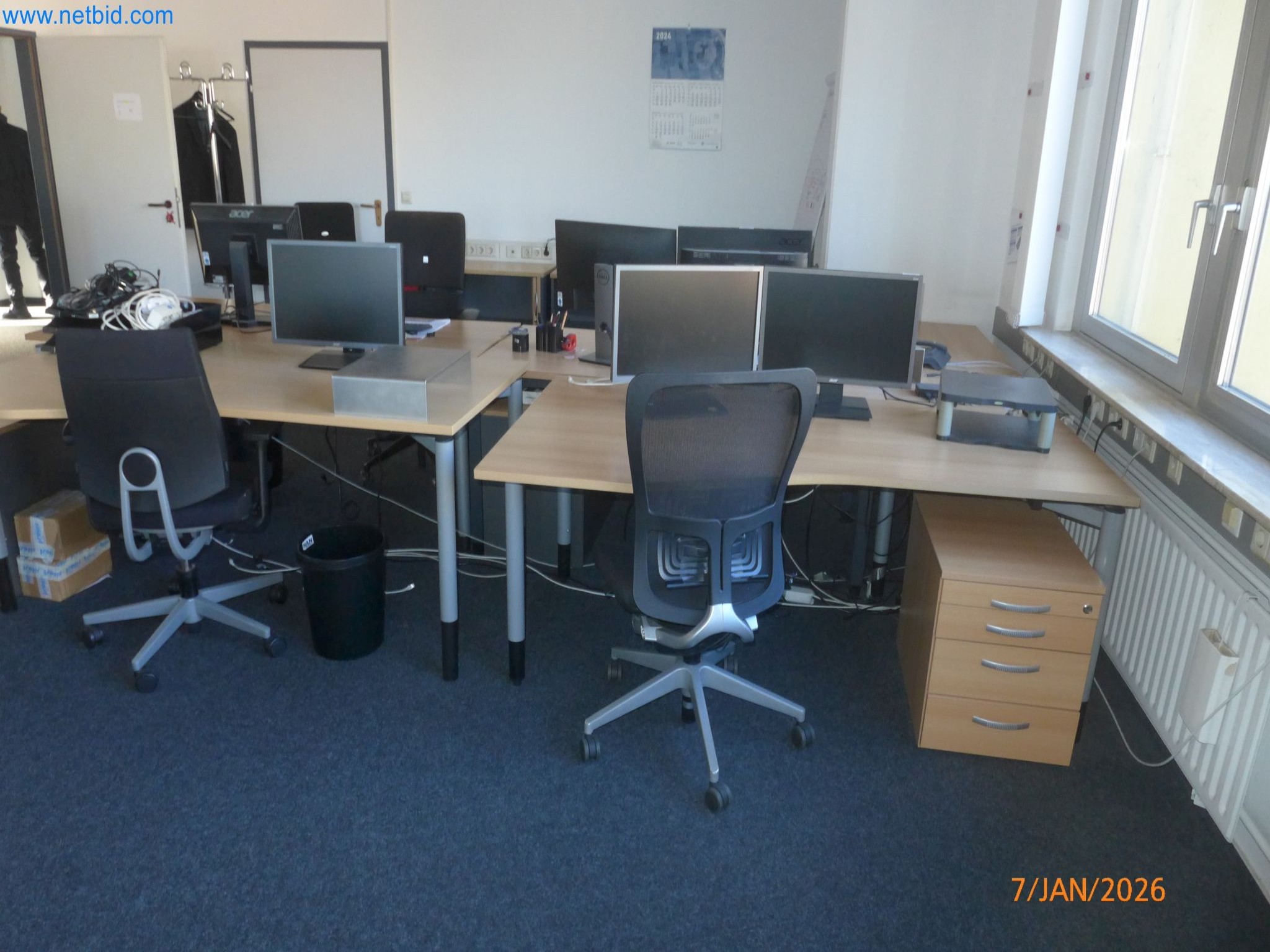 Machines and systems from the automotive supply industry-16