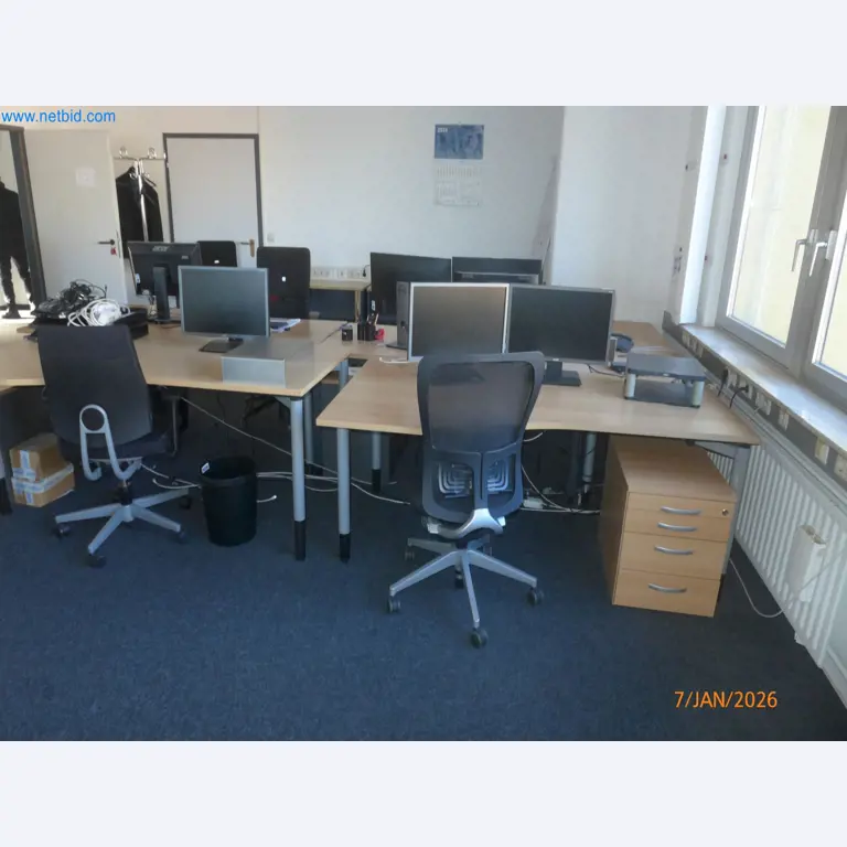 Machines and systems from the automotive supply industry-16