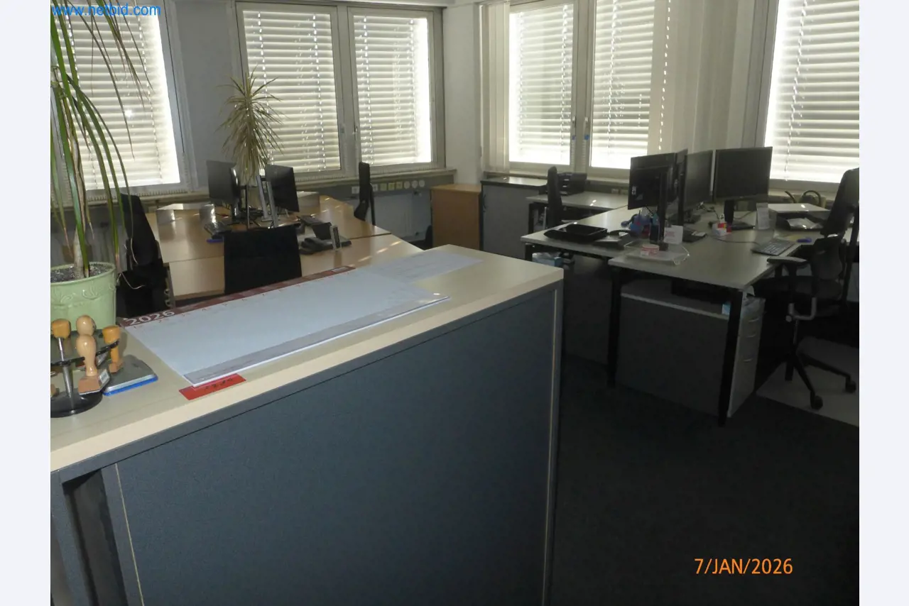 Machines and systems from the automotive supply industry-19