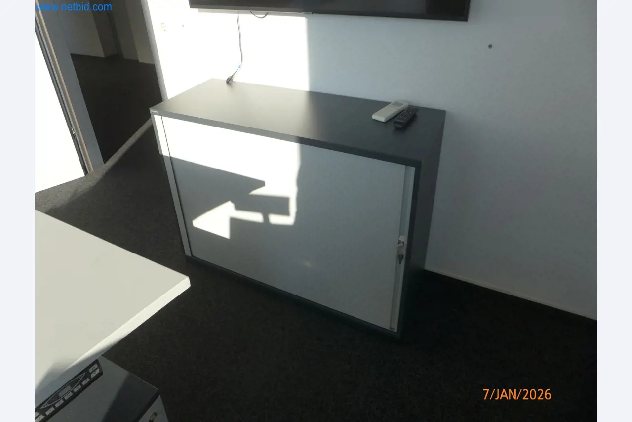 Machines and systems from the automotive supply industry-30