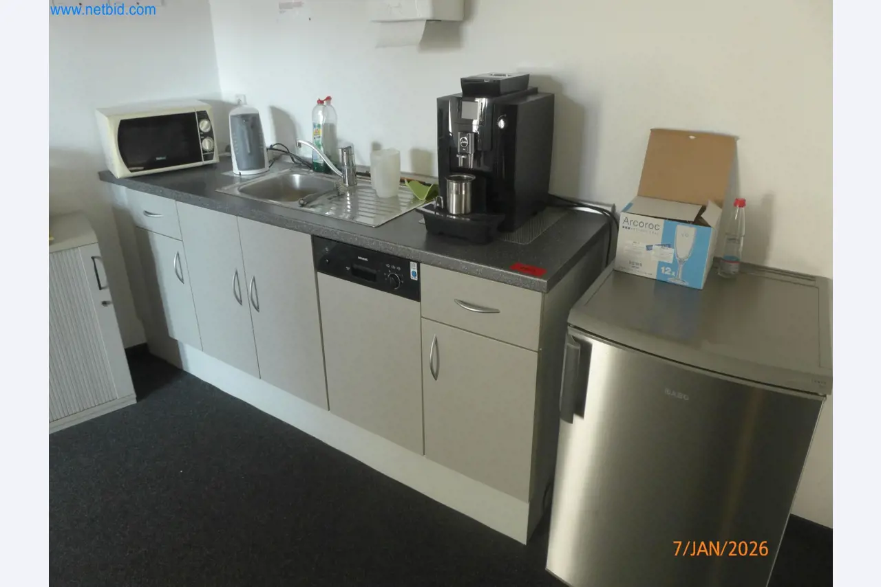 Machines and systems from the automotive supply industry-3