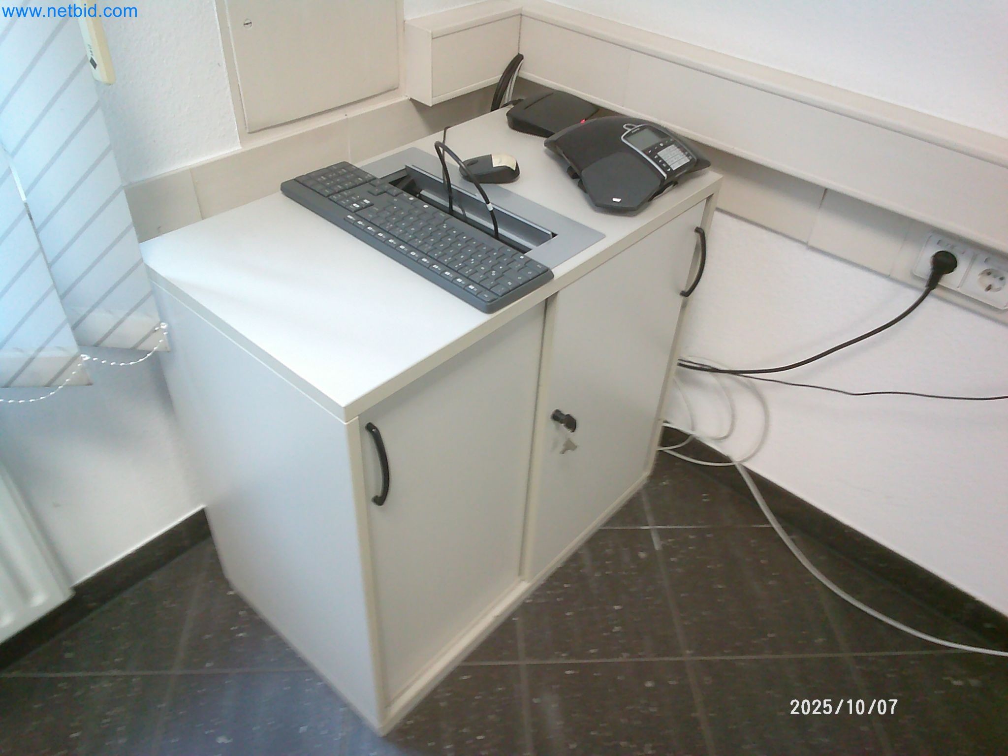 Machines and systems from the automotive supply industry-4