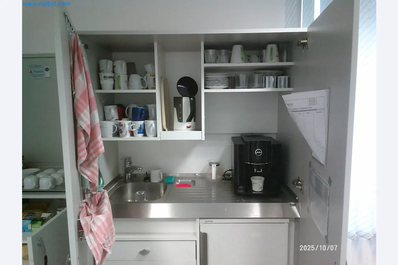 Machines and systems from the automotive supply industry-7