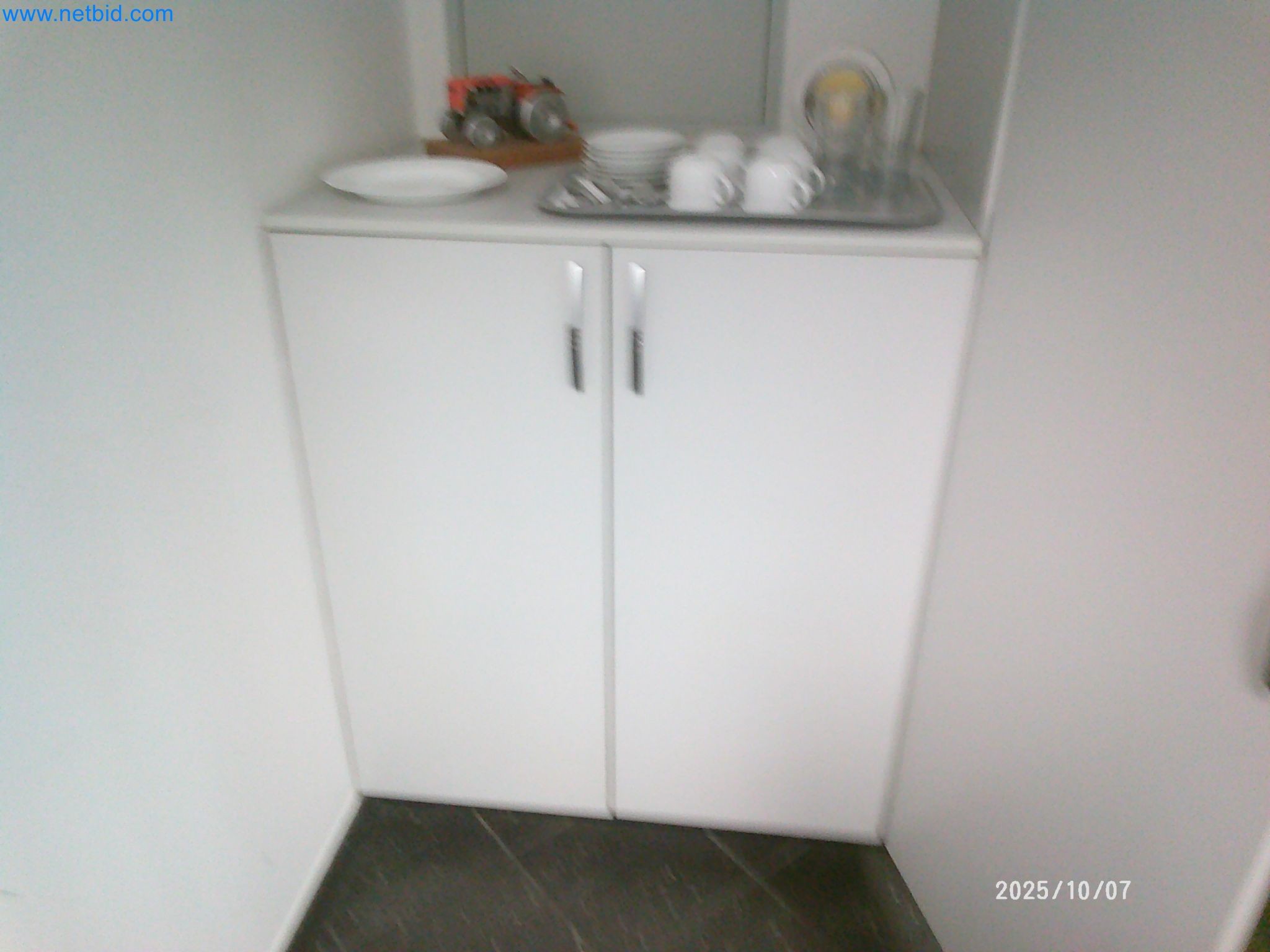 Machines and systems from the automotive supply industry-9