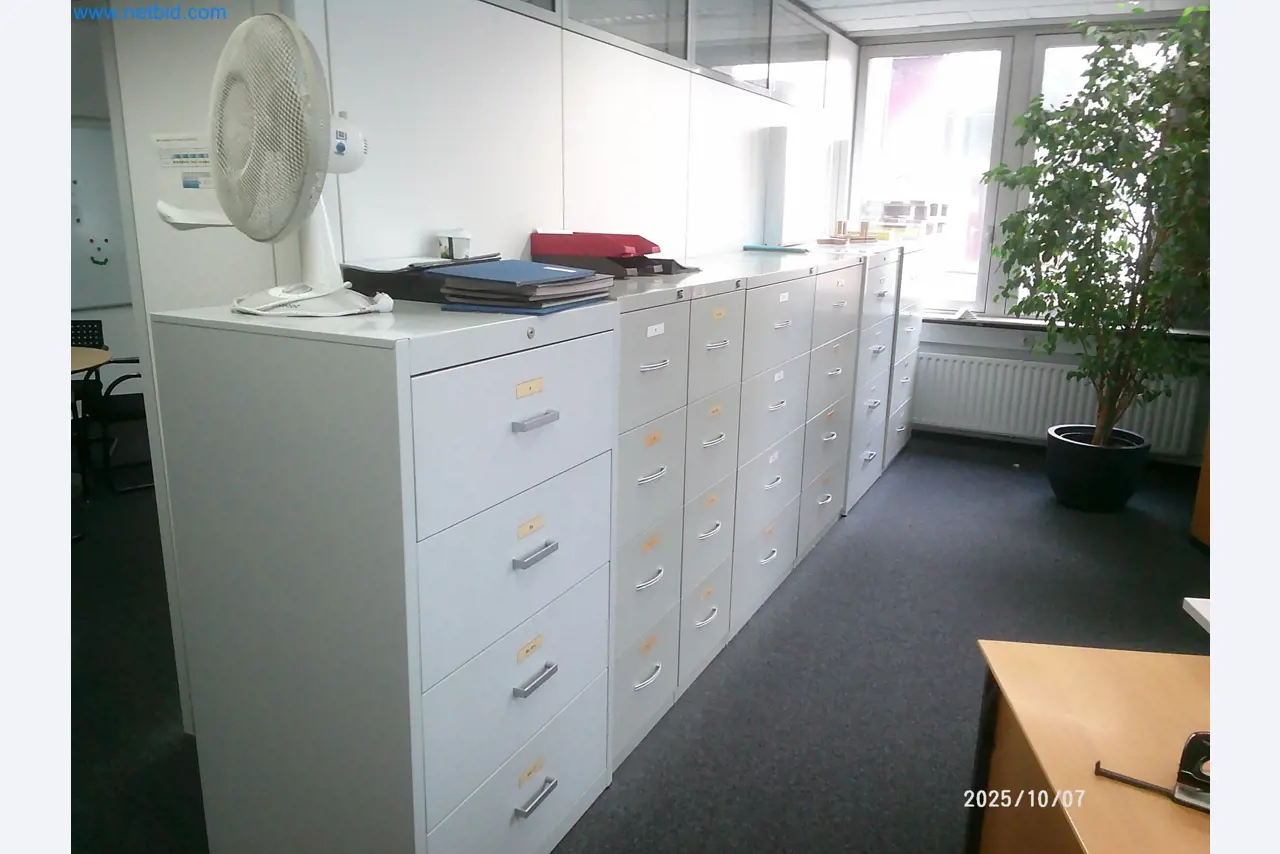 Machines and systems from the automotive supply industry-11