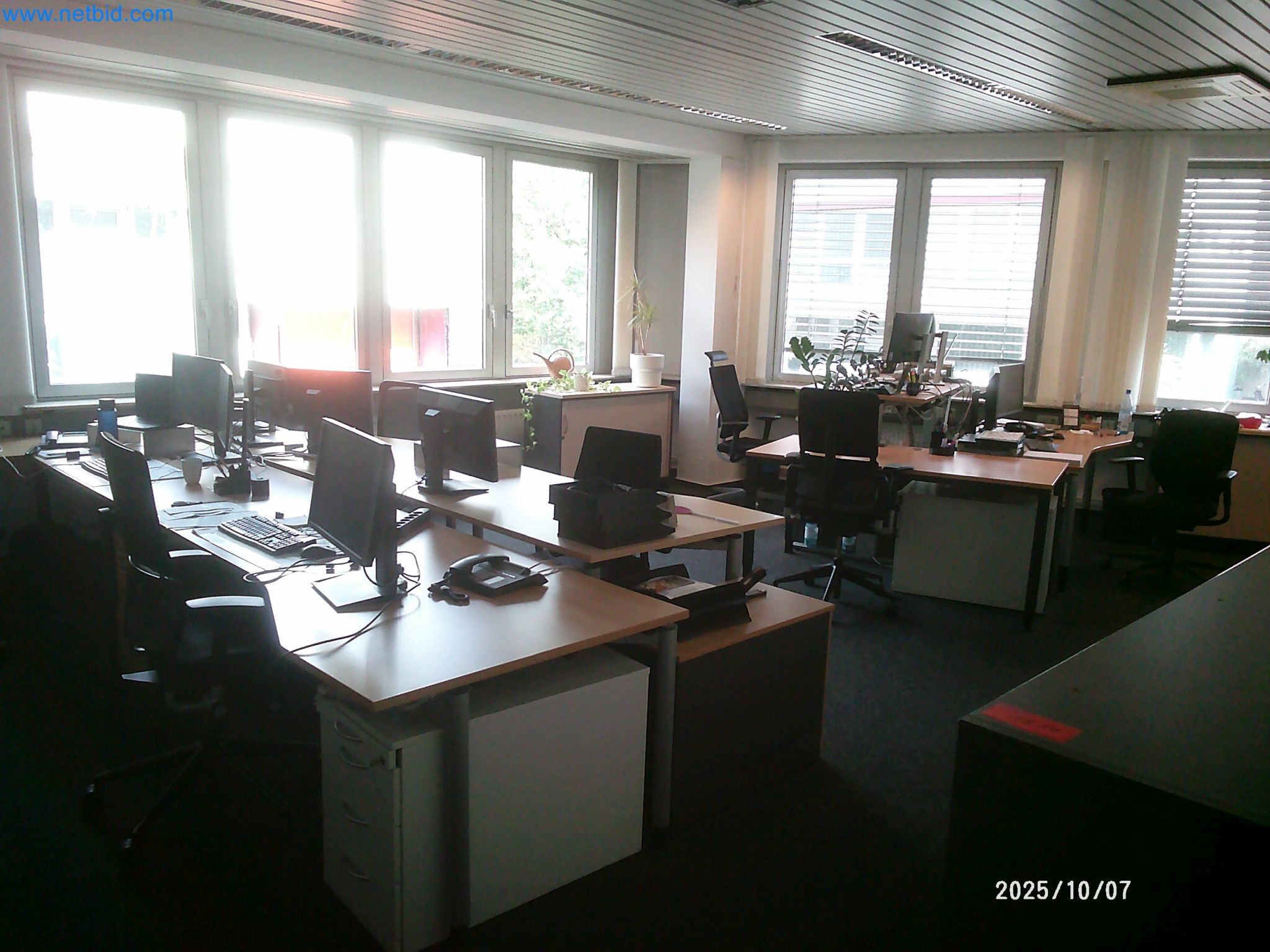 Machines and systems from the automotive supply industry-10