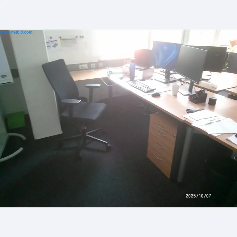 Machines and systems from the automotive supply industry-11