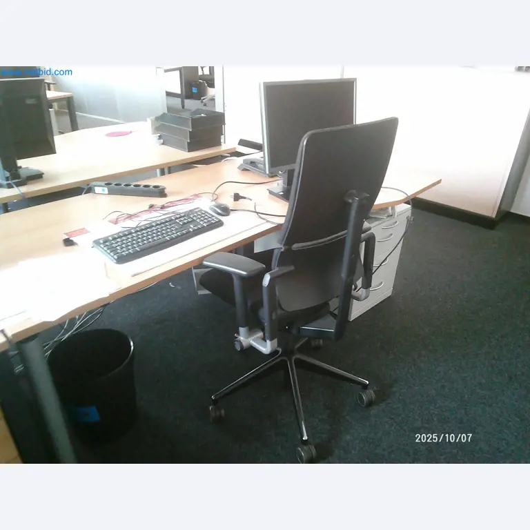 Machines and systems from the automotive supply industry-12