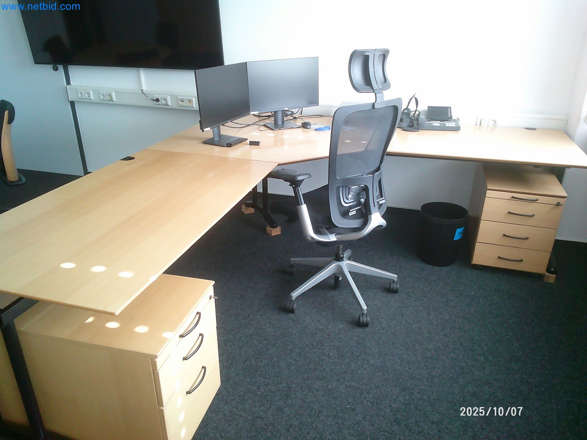 Machines and systems from the automotive supply industry-24