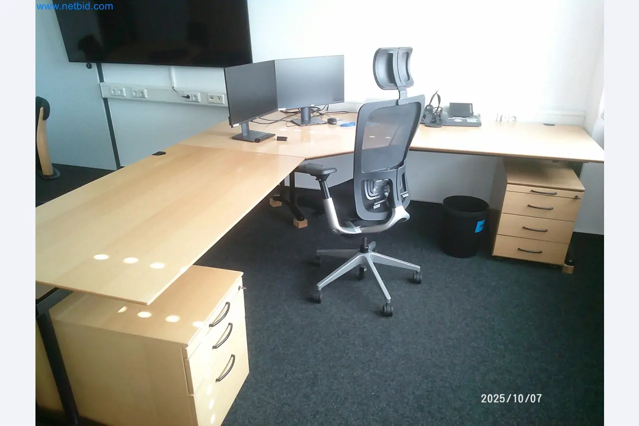 Machines and systems from the automotive supply industry-24