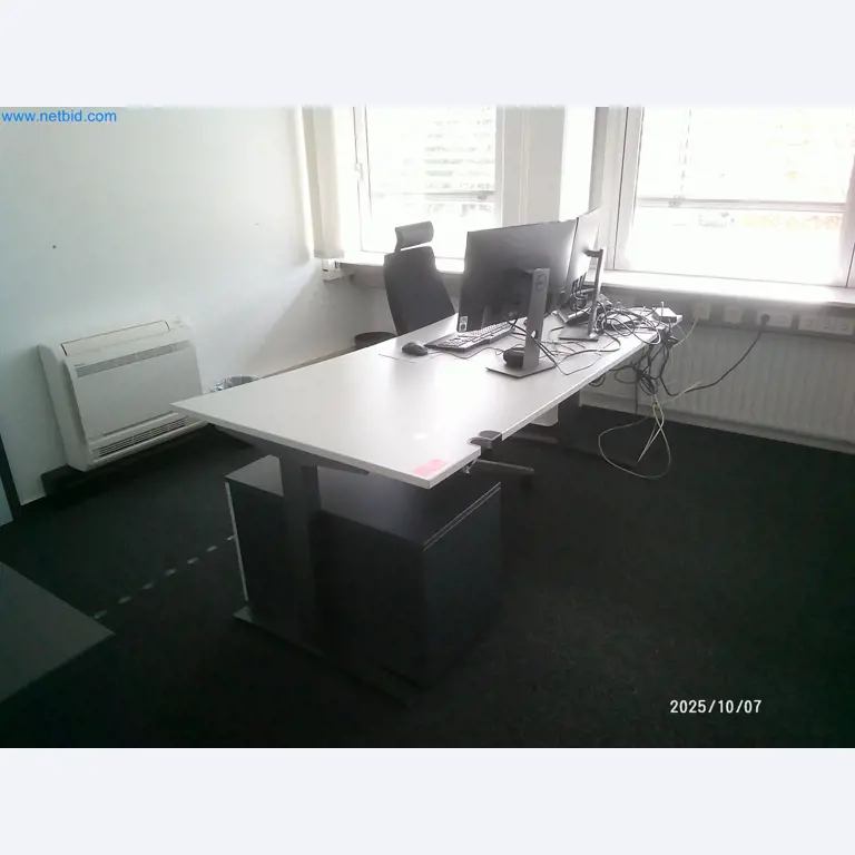 Machines and systems from the automotive supply industry-30