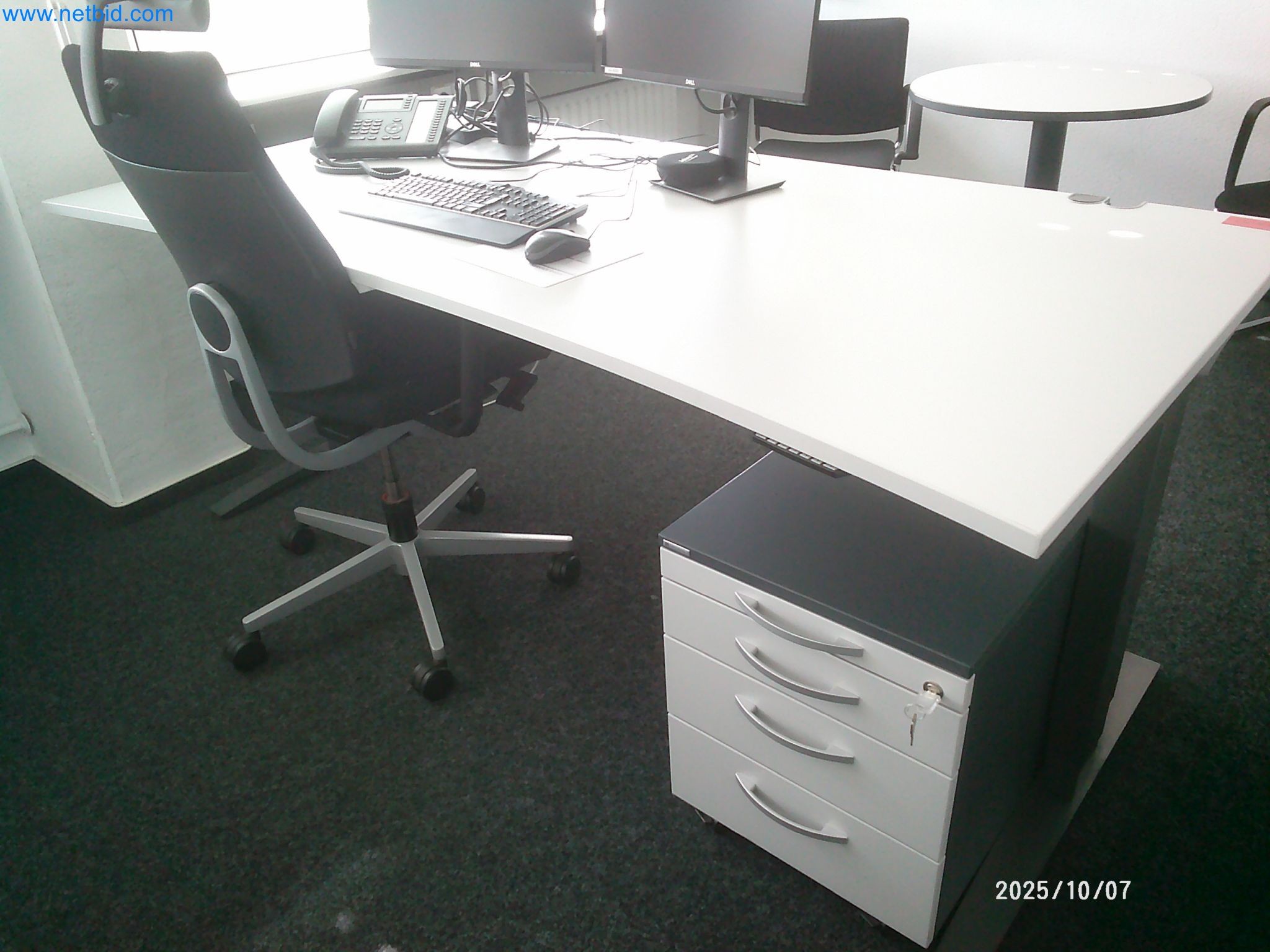 Machines and systems from the automotive supply industry-32