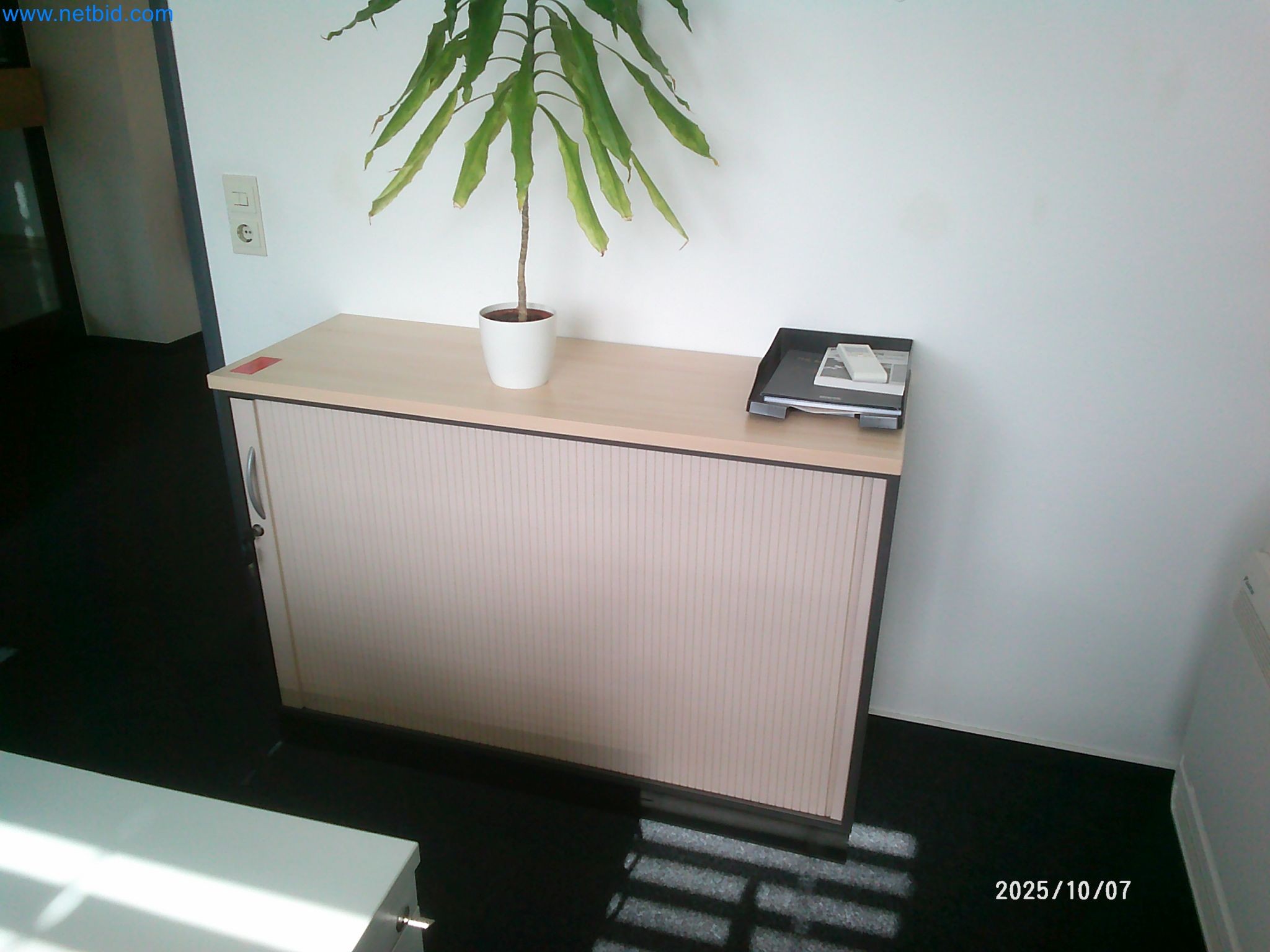 Machines and systems from the automotive supply industry-37