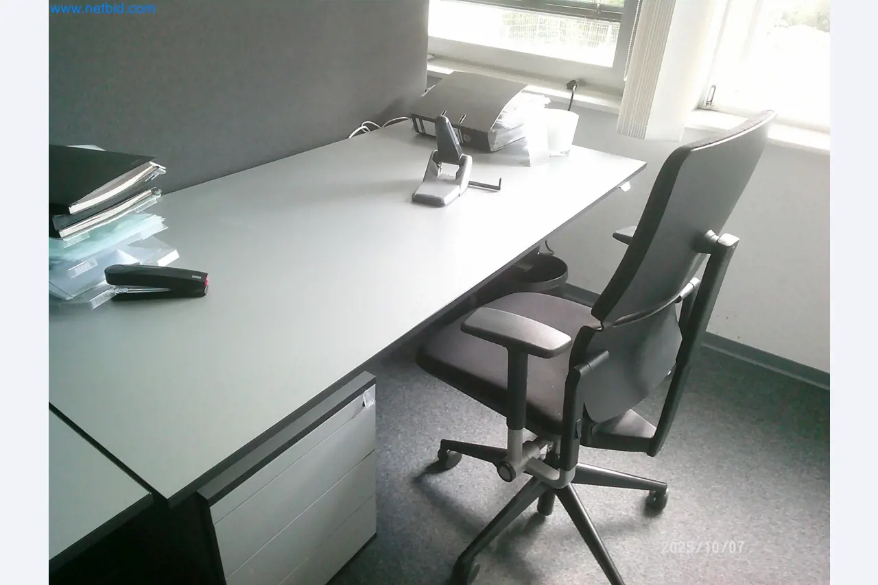 Machines and systems from the automotive supply industry-43