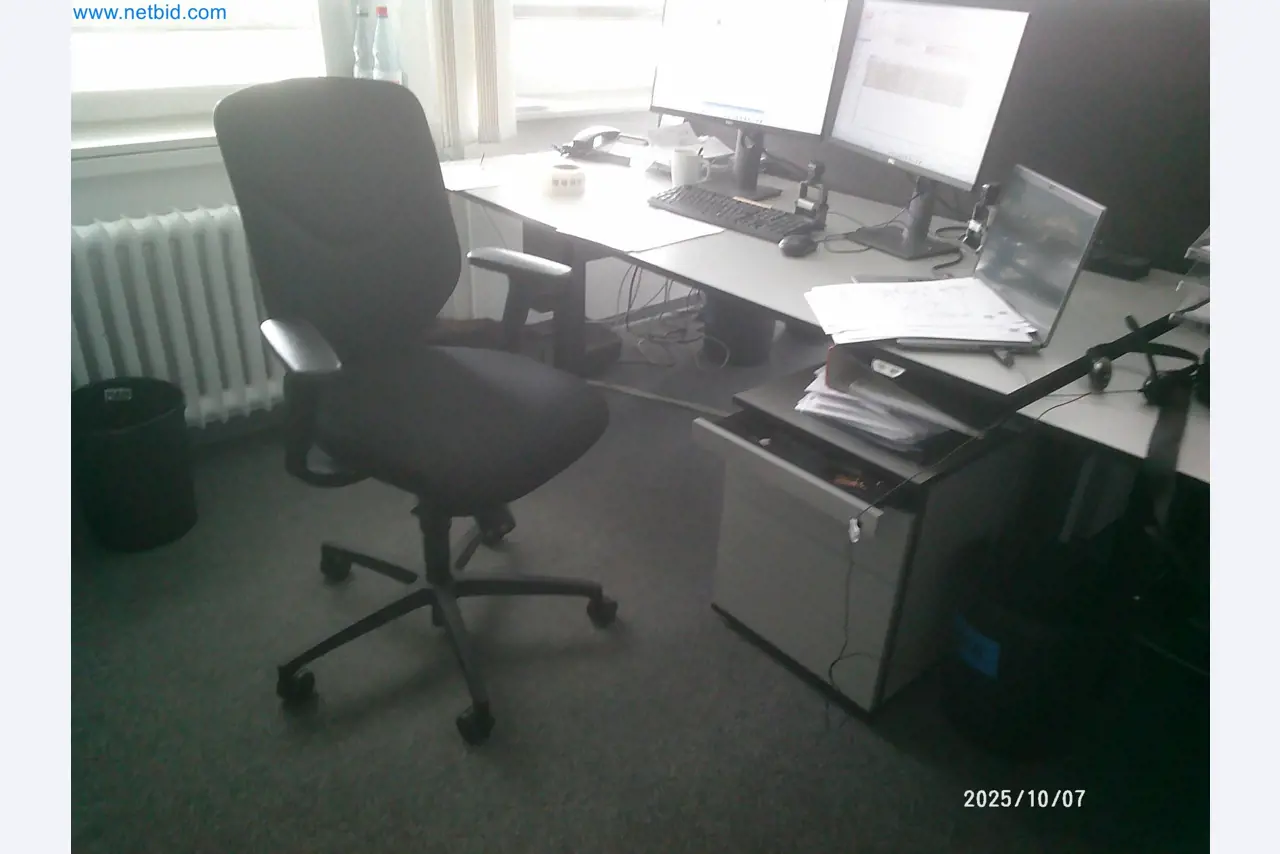 Machines and systems from the automotive supply industry-48