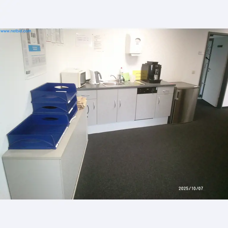 Machines and systems from the automotive supply industry-7