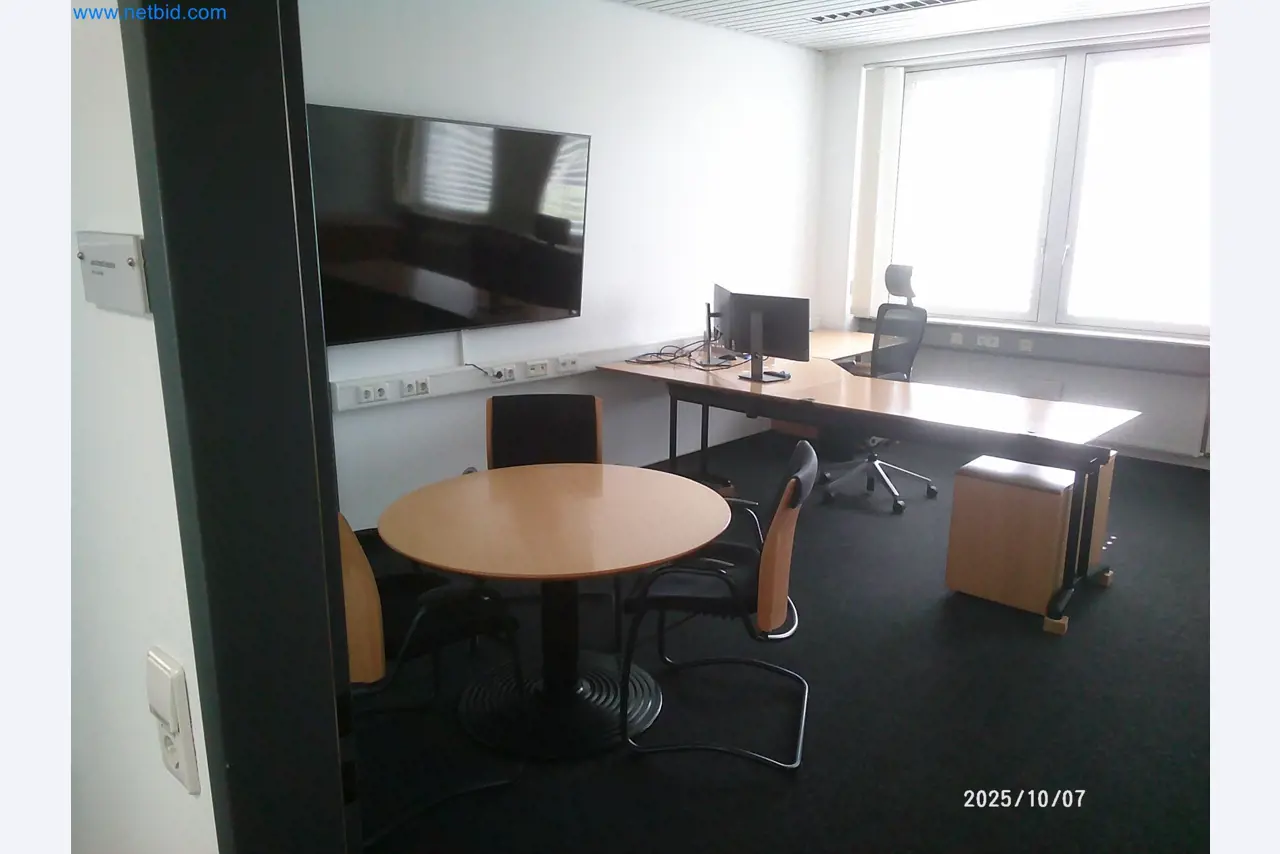 Machines and systems from the automotive supply industry-8