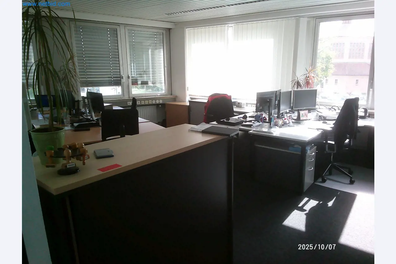 Machines and systems from the automotive supply industry-9