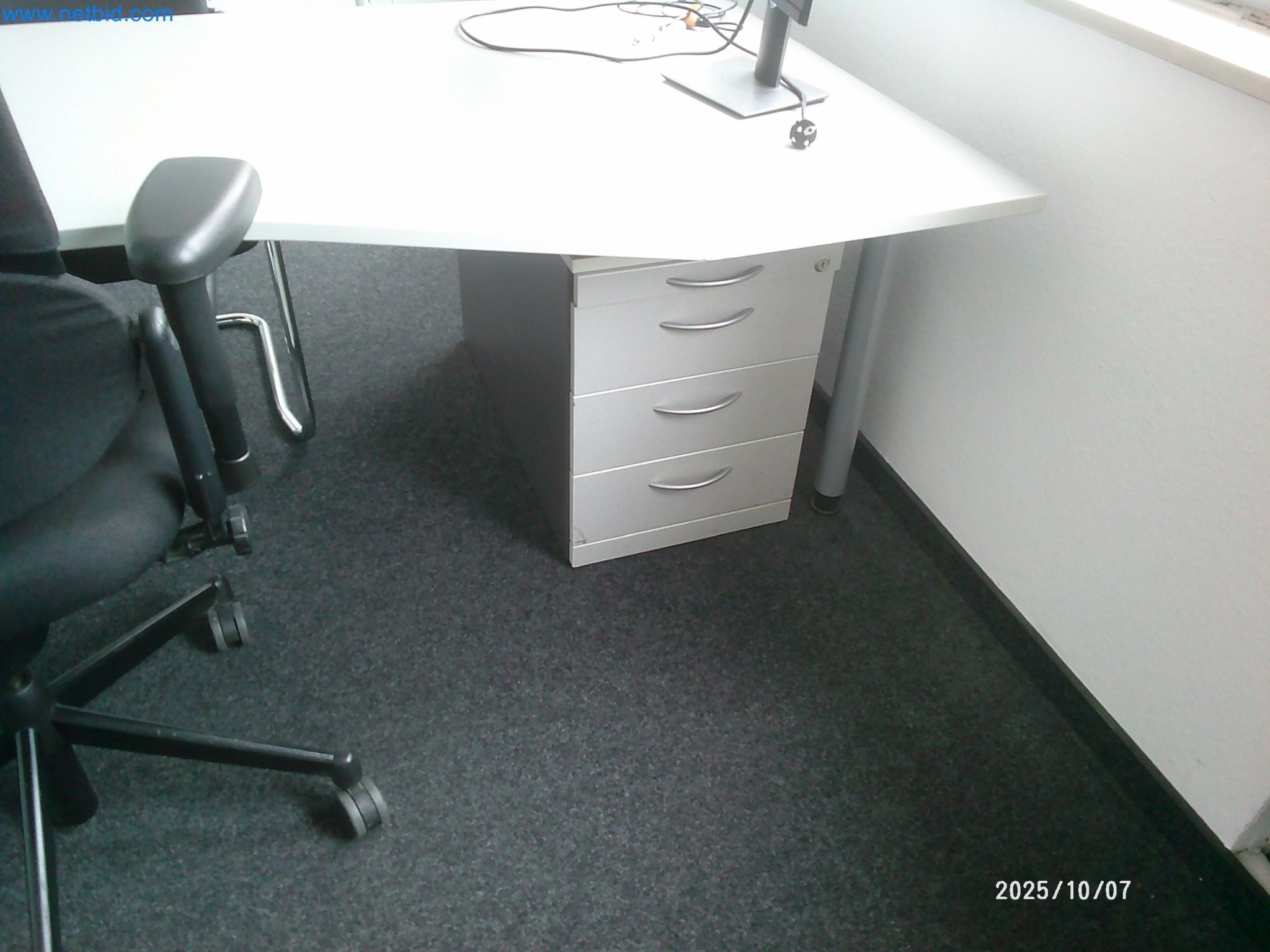 Machines and systems from the automotive supply industry-13