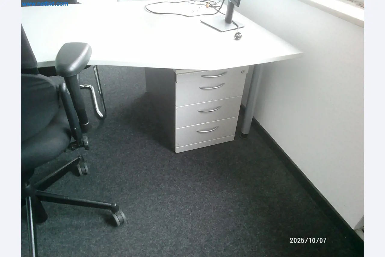 Machines and systems from the automotive supply industry-13