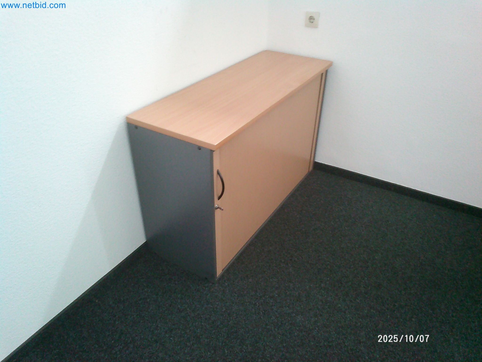 Machines and systems from the automotive supply industry-30