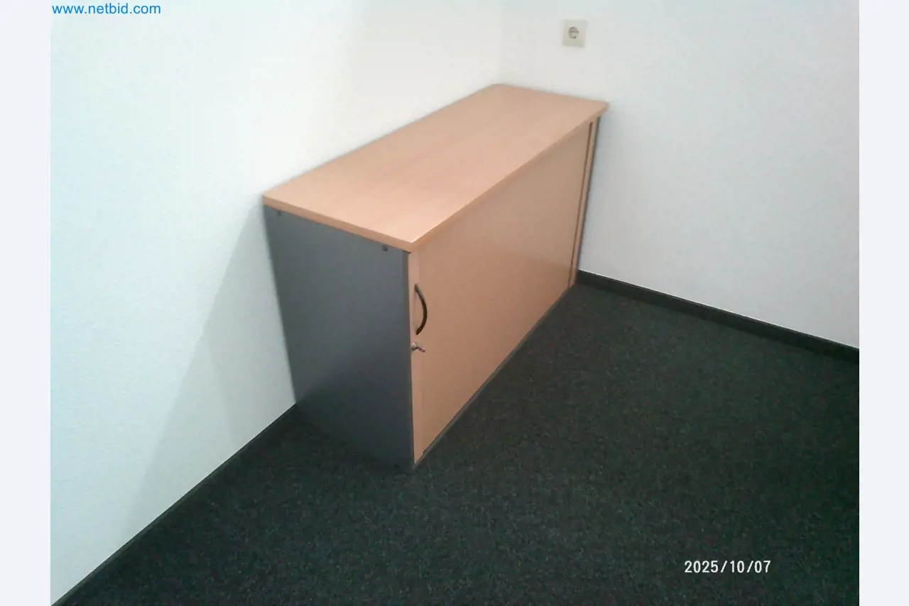 Machines and systems from the automotive supply industry-30