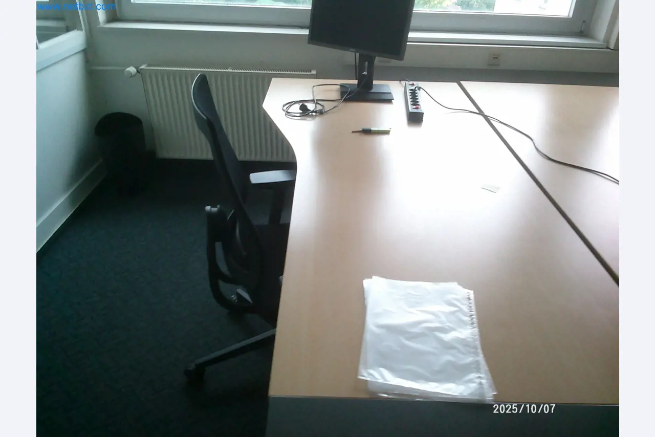 Machines and systems from the automotive supply industry-12